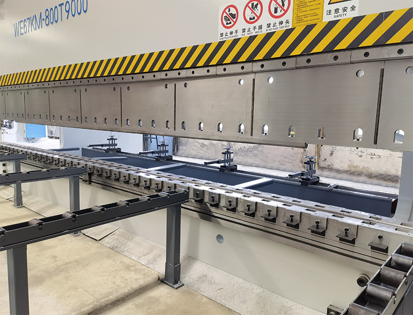 WE67K-800/9000 CNC Press Brake
